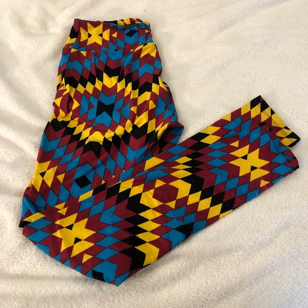 lularoe patterned leggings